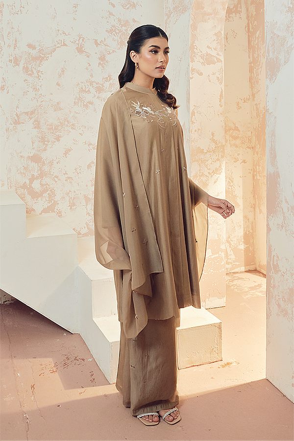 ALARA IN OLYMPIC GREEN