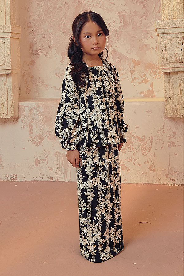 HASHA KIDS IN JADE BLACK