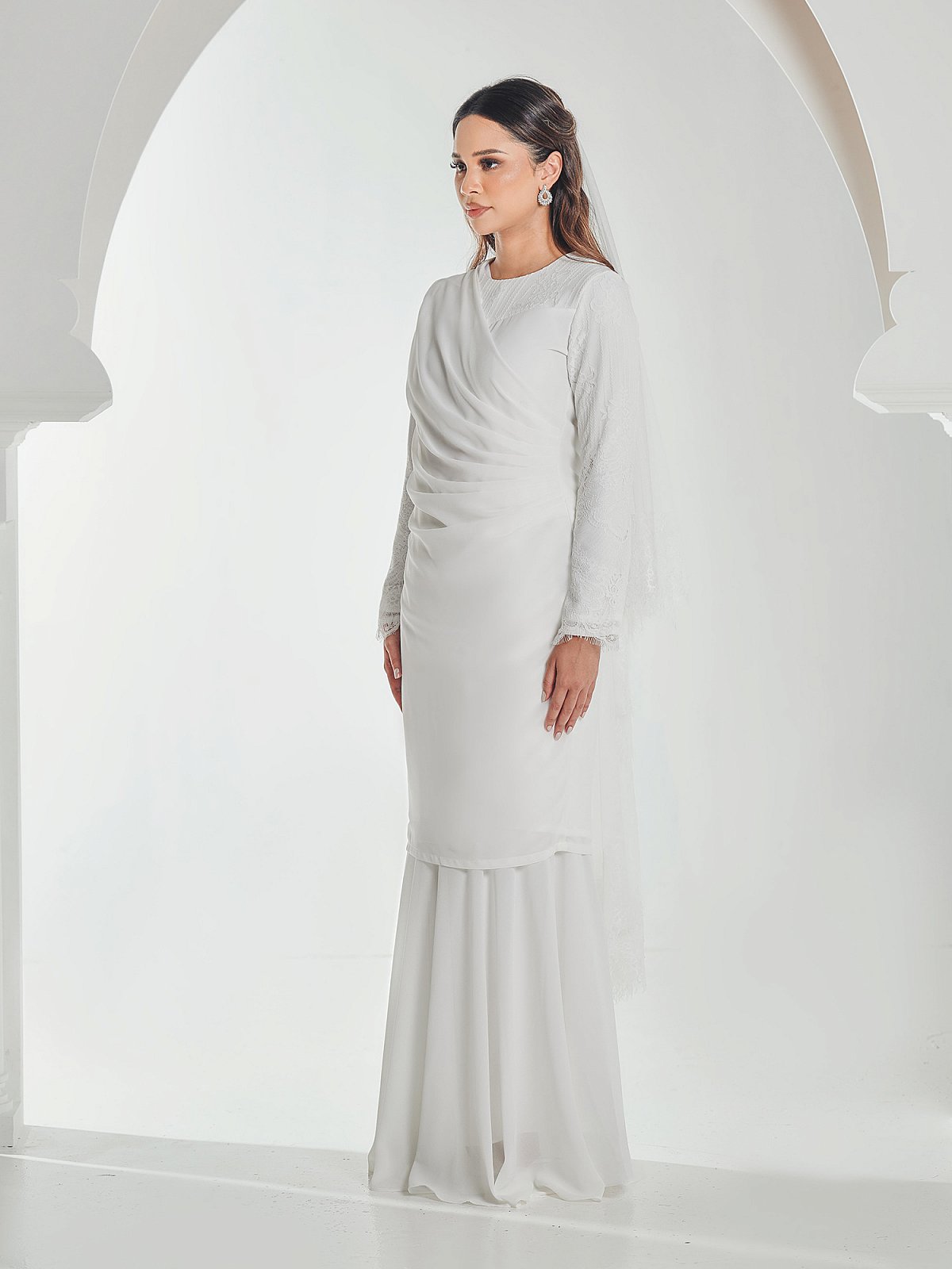 KALYA IN OFF WHITE