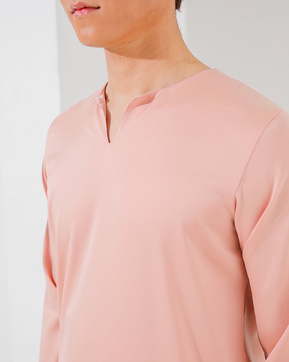 LUTH TELUK BELANGA IN PEACH