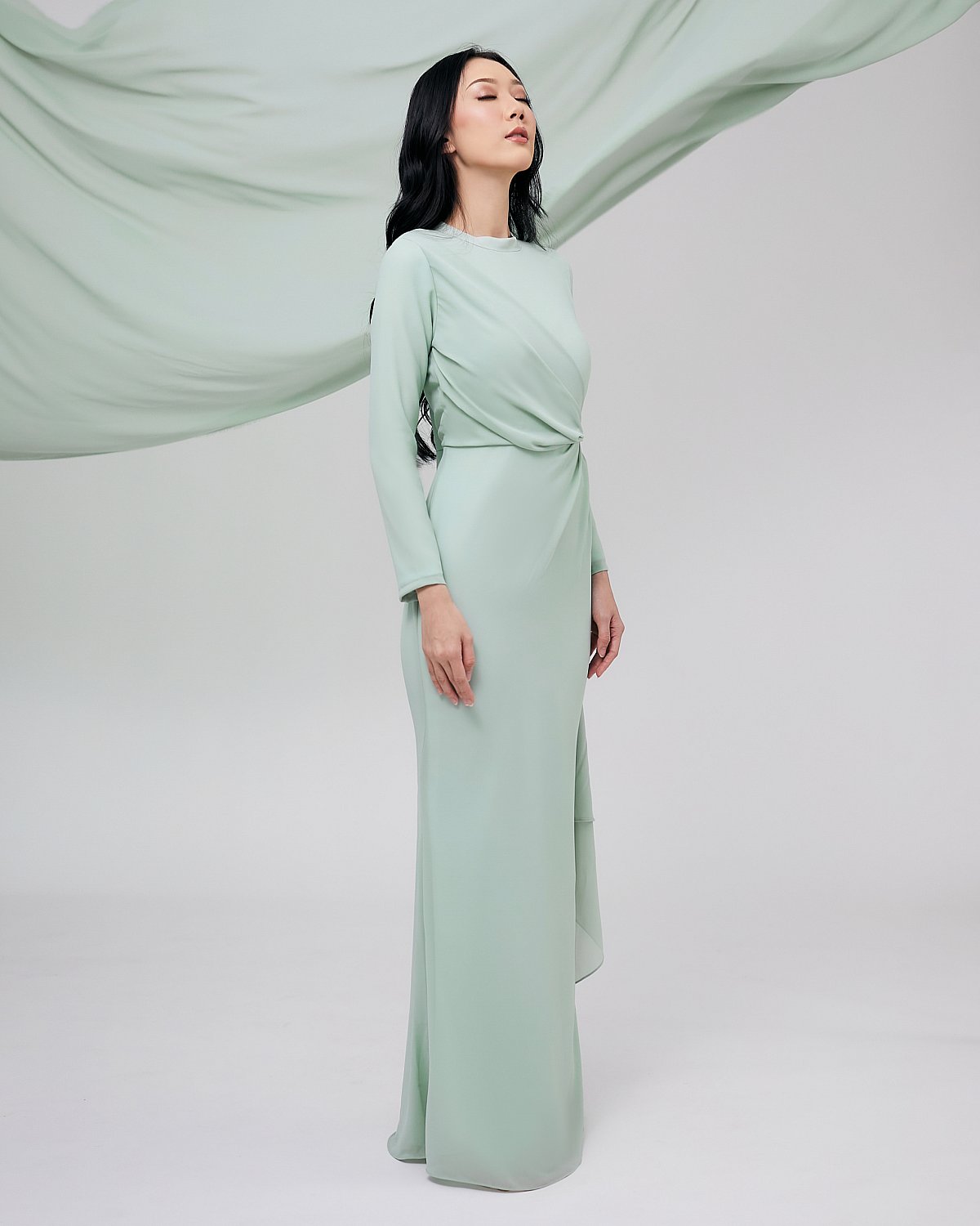 JULEANA IN MISTY JADE