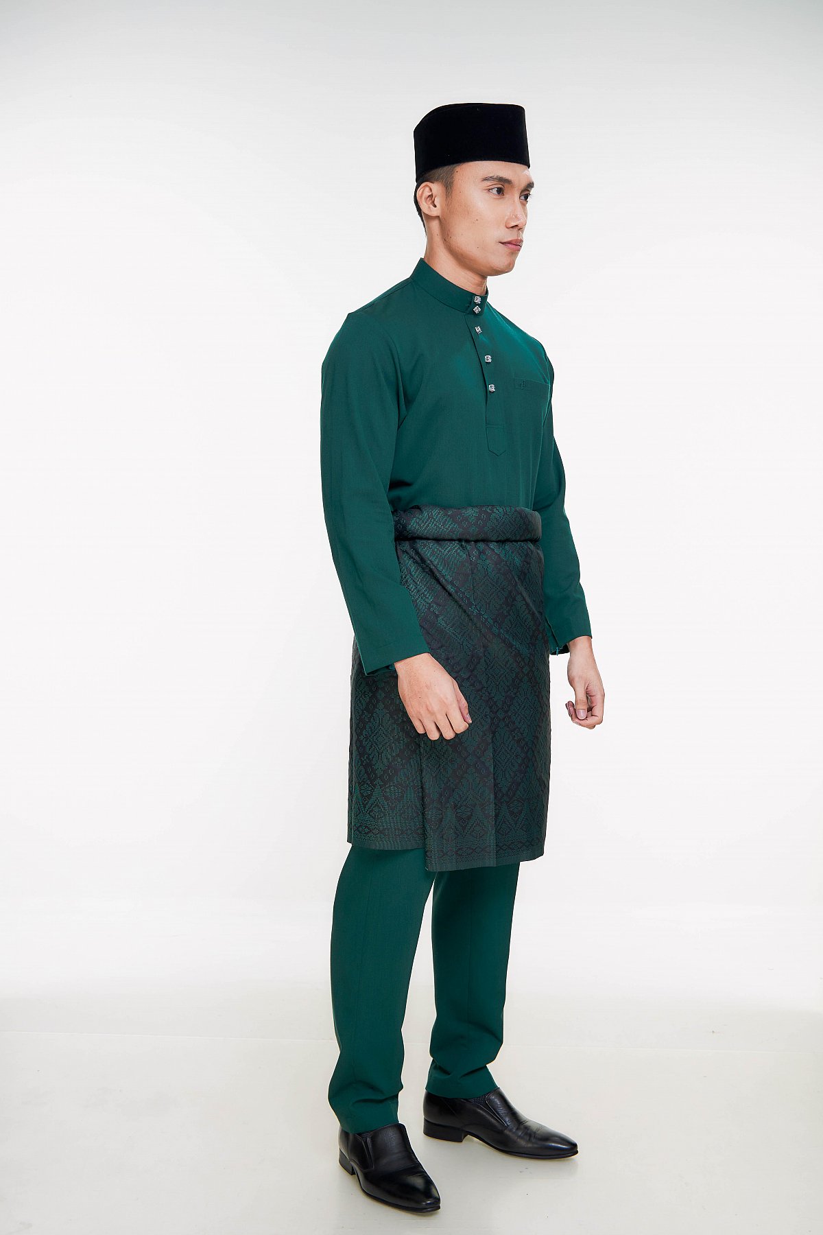 RAYYAN IN EMERALD GREEN