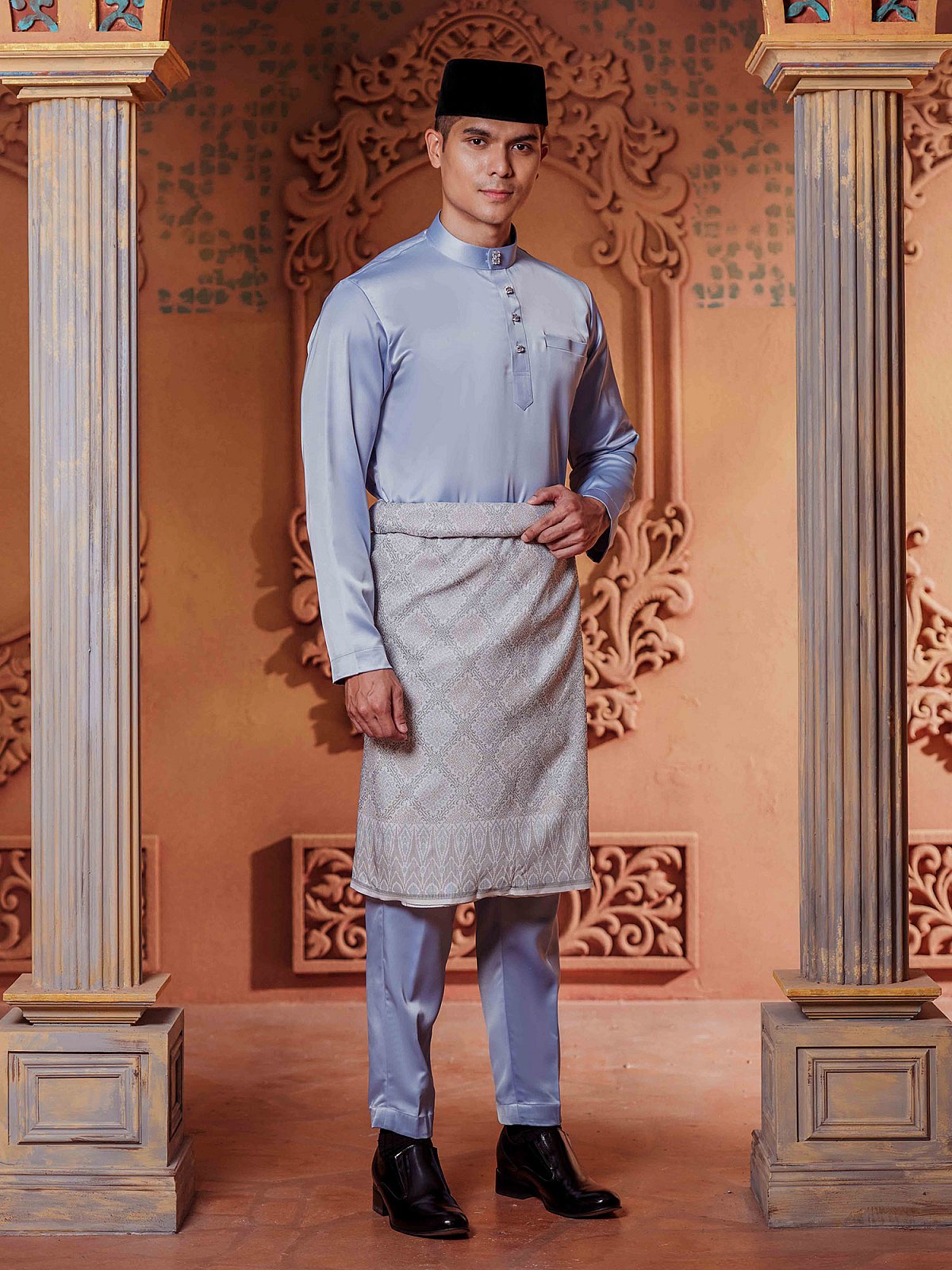 JAYDEN IN POWDER BLUE