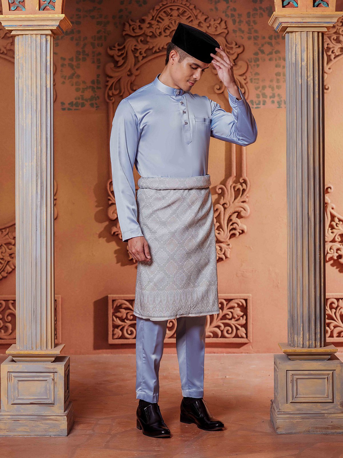 JAYDEN IN POWDER BLUE