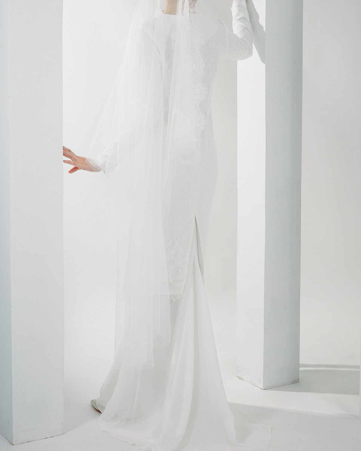 NADHA KURUNG IN OFF WHITE