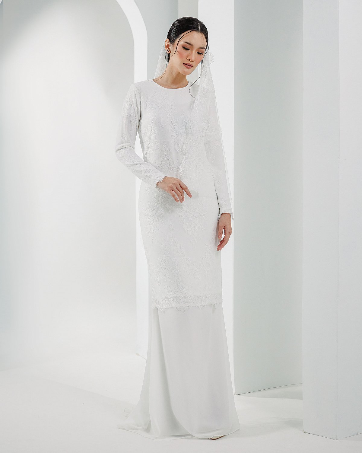 NADHA KURUNG IN OFF WHITE