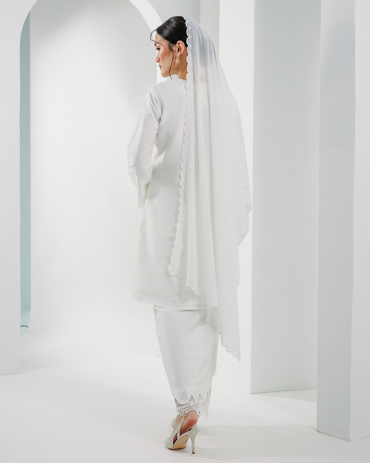 ORKHED KURUNG IN OFF WHITE