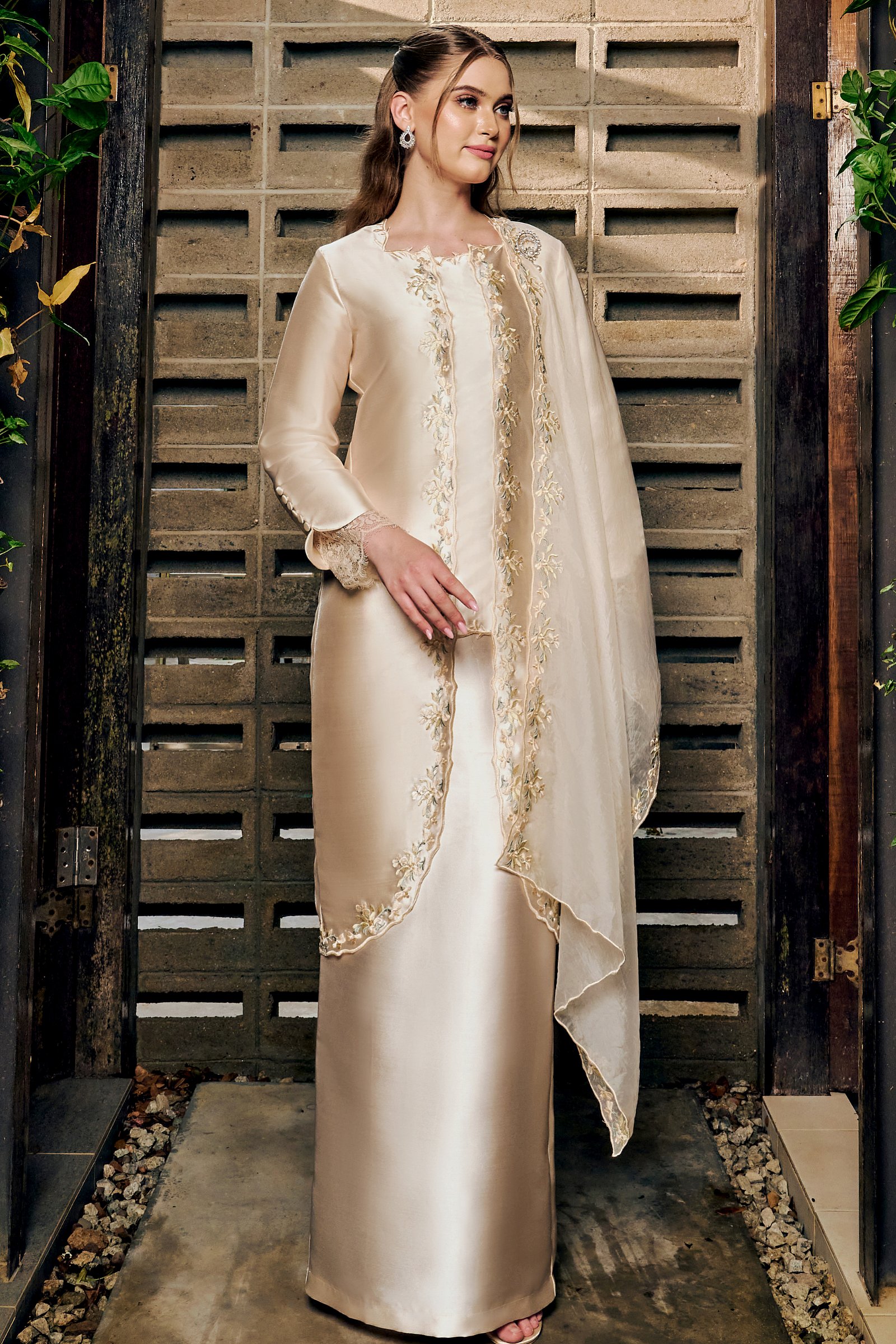 KAILA IN BUTTER YELLOW