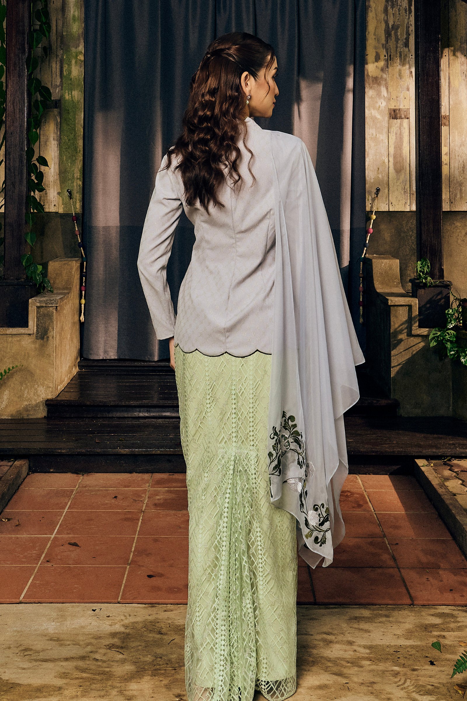 LUNARA IN GREY GREEN