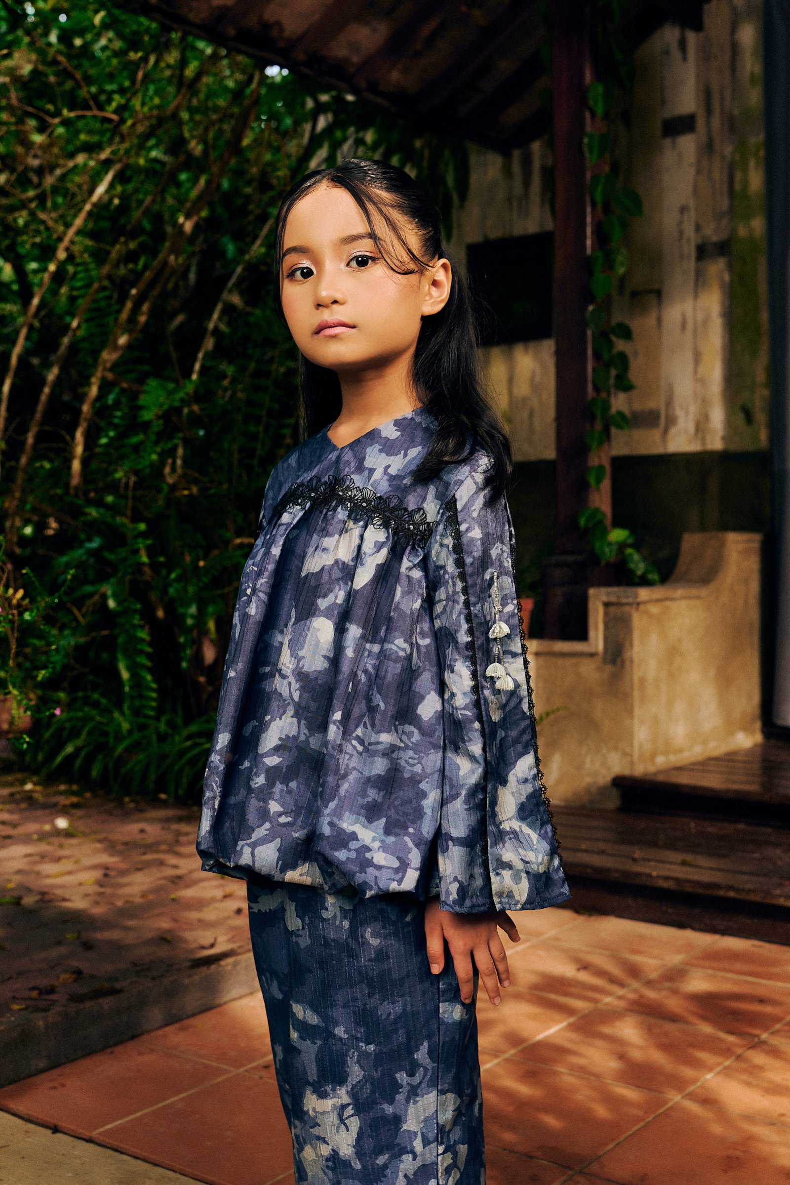 FELORA KIDS IN NAVY BLUE