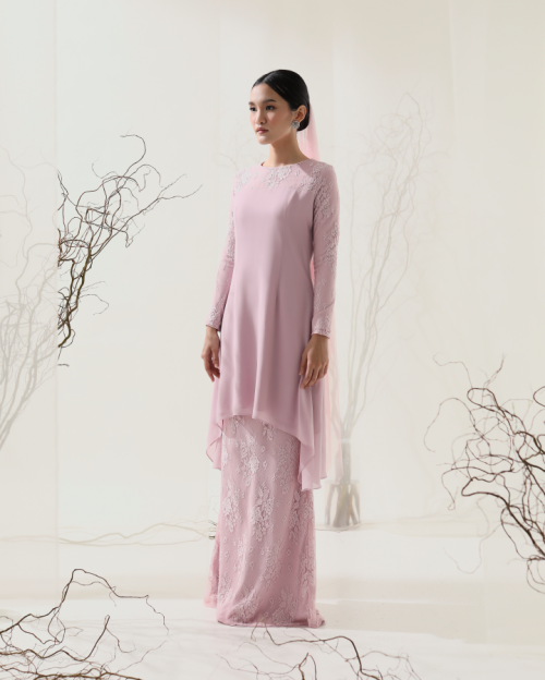 ATHEA KURUNG IN SOFT PINK