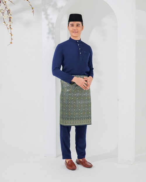 ISA CEKAK MUSANG IN NAVY