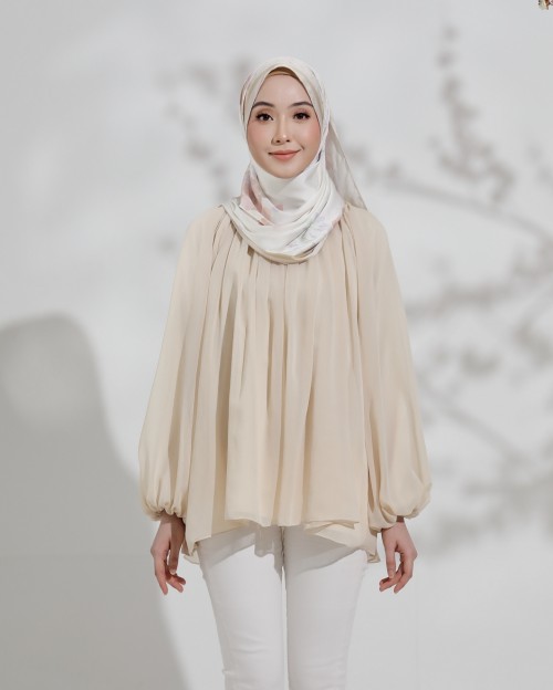 ALANA TOP IN SOFT YELLOW