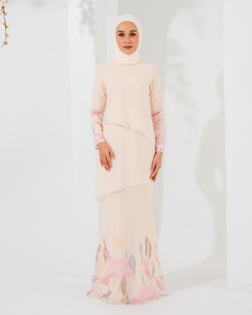 DAMIA DRESS IN PEACH BLOSSOM