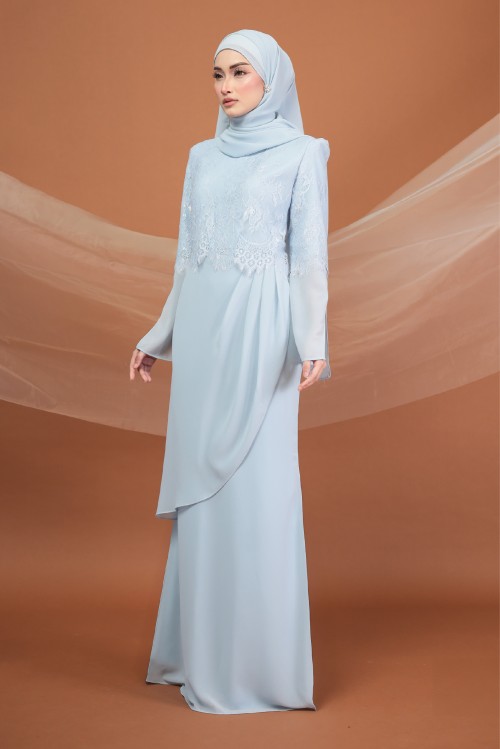 HAZEL IN ICE BLUE
