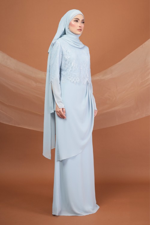 HAZEL IN ICE BLUE