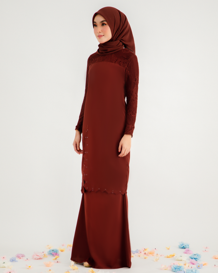 MAYAA IN WALNUT BROWN (new version)