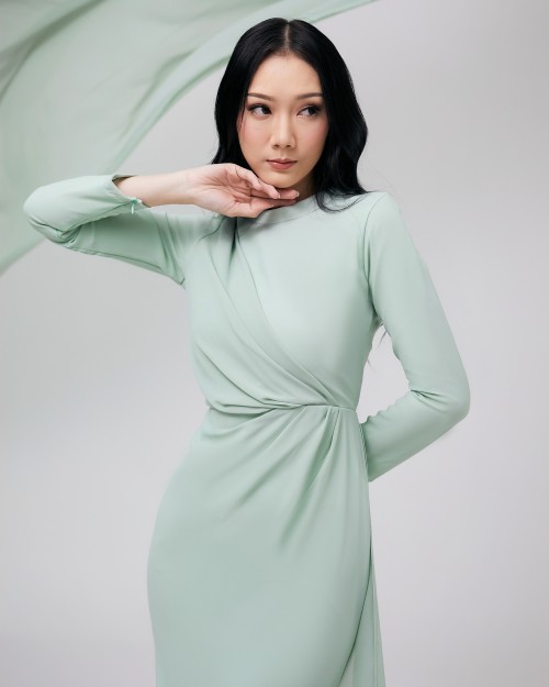 JULEANA IN MISTY JADE