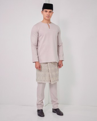 NOAH TELUK BELANGA IN MAUVE