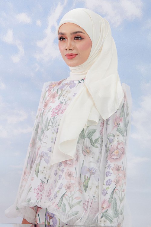 MUTIA SHAWL IN EMBUN