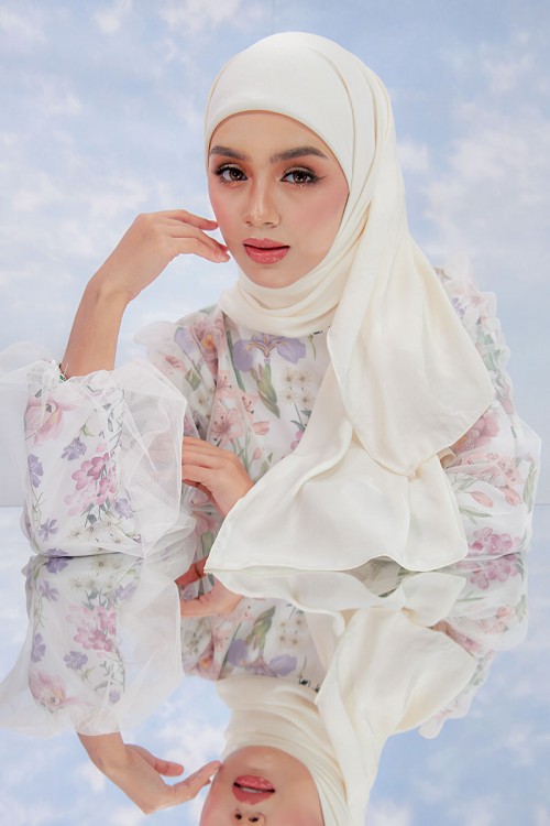 MUTIA SHAWL IN EMBUN