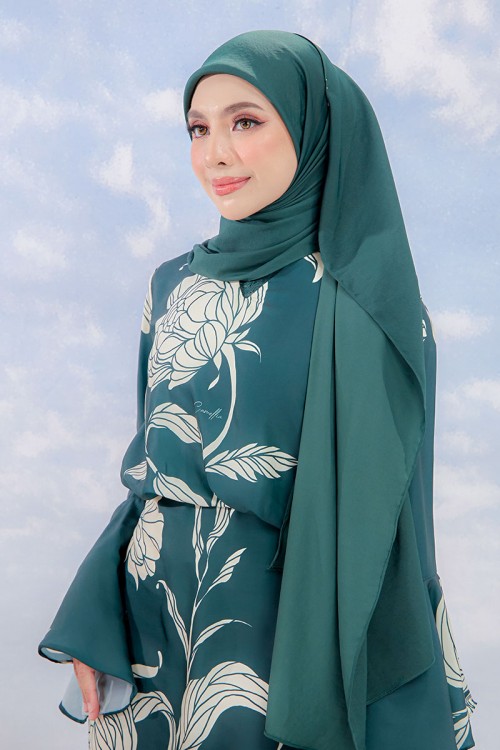 MUTIA SHAWL IN PINE