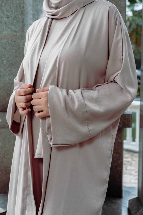 TAMARA IN MAUVE