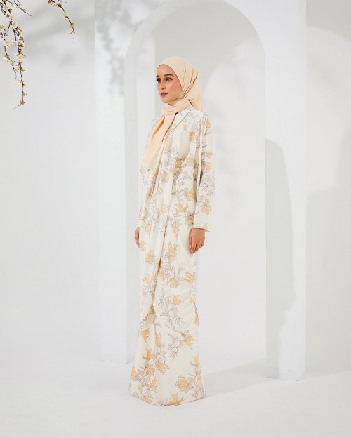 THALITA IN PEARL CREAM