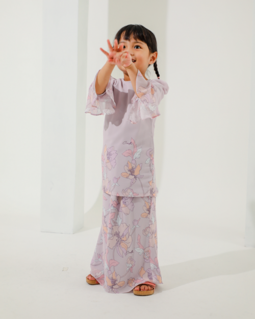 INDHI KIDS IN LAVENDER