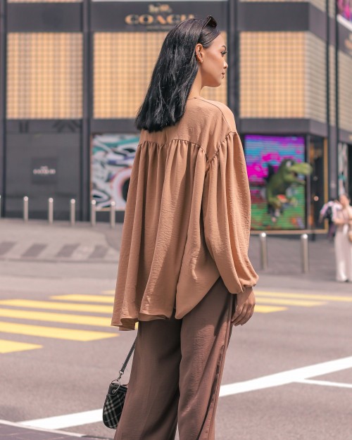 JANE TOP IN BEIGE