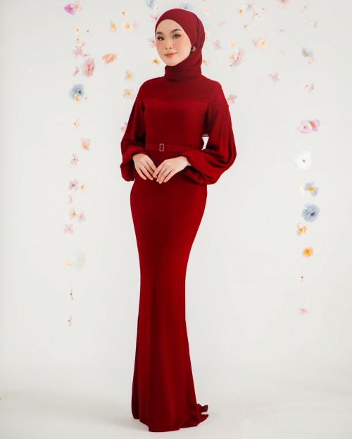 KIEYA DRESS IN CHERRY RED
