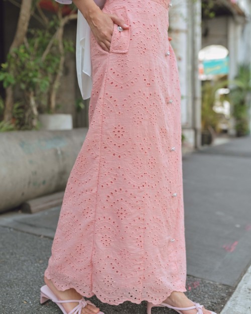 LANA SKIRT IN CORAL