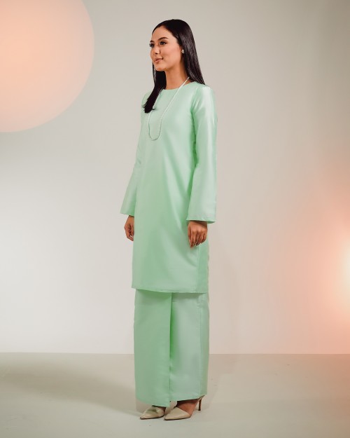 MARIAM KURUNG IN FRESH MINT