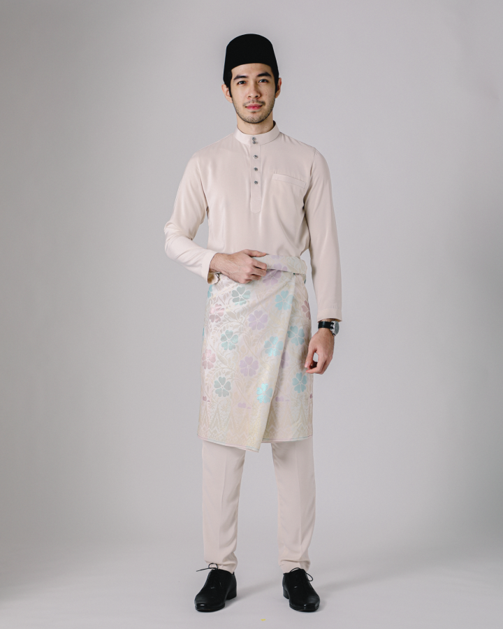 ANDIKA IN ALMOND