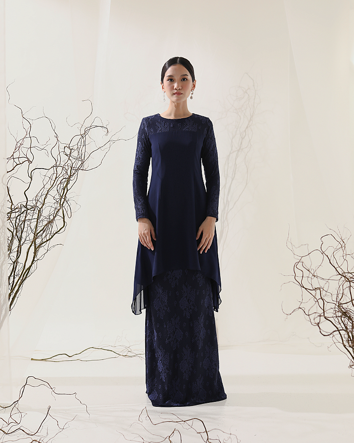 ATHEA KURUNG IN NAVY