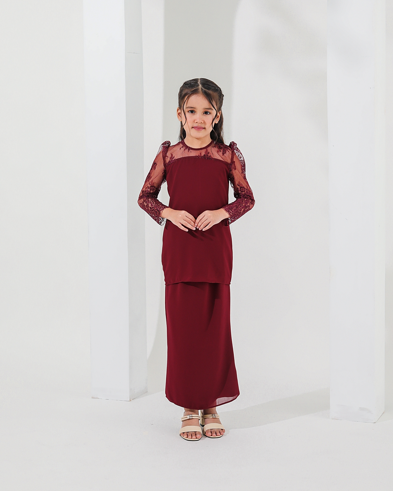 RIFHANY KIDS IN ROSEWOOD