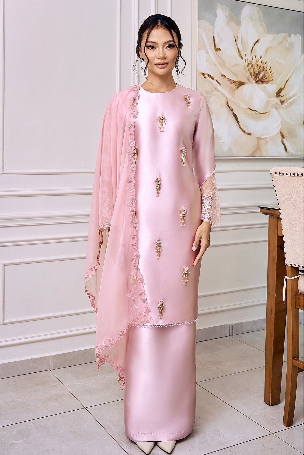 ELAYA IN SOFT PINK